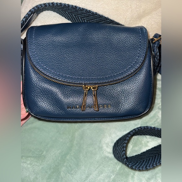 SOLD**Marc Jacobs Navy Crossbody Bag - Picture 6 of 13